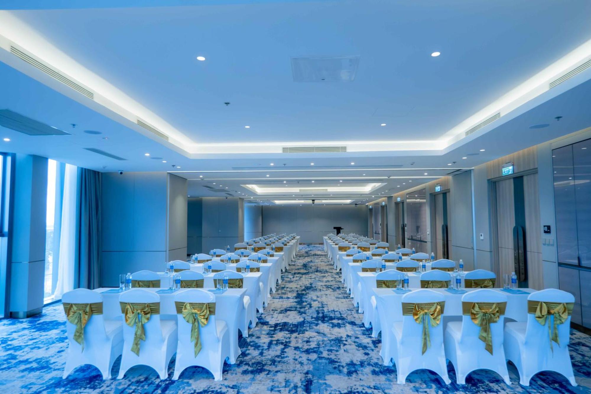 A La Carte Ha Long Bay Managed By Anstay Bagian luar foto